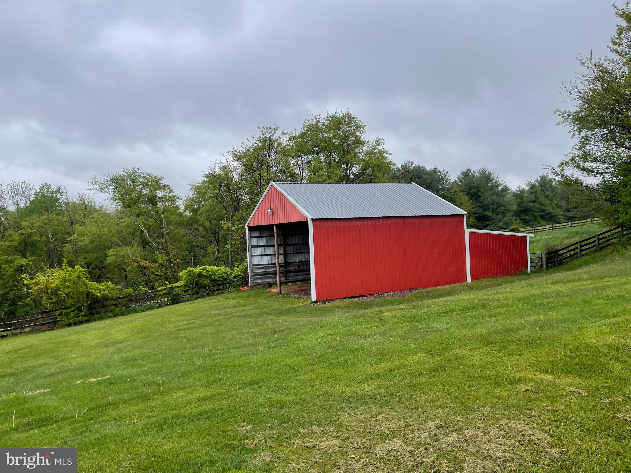 6575 Davis Road Mount Airy, MD 21771 - Photo 2 of 22