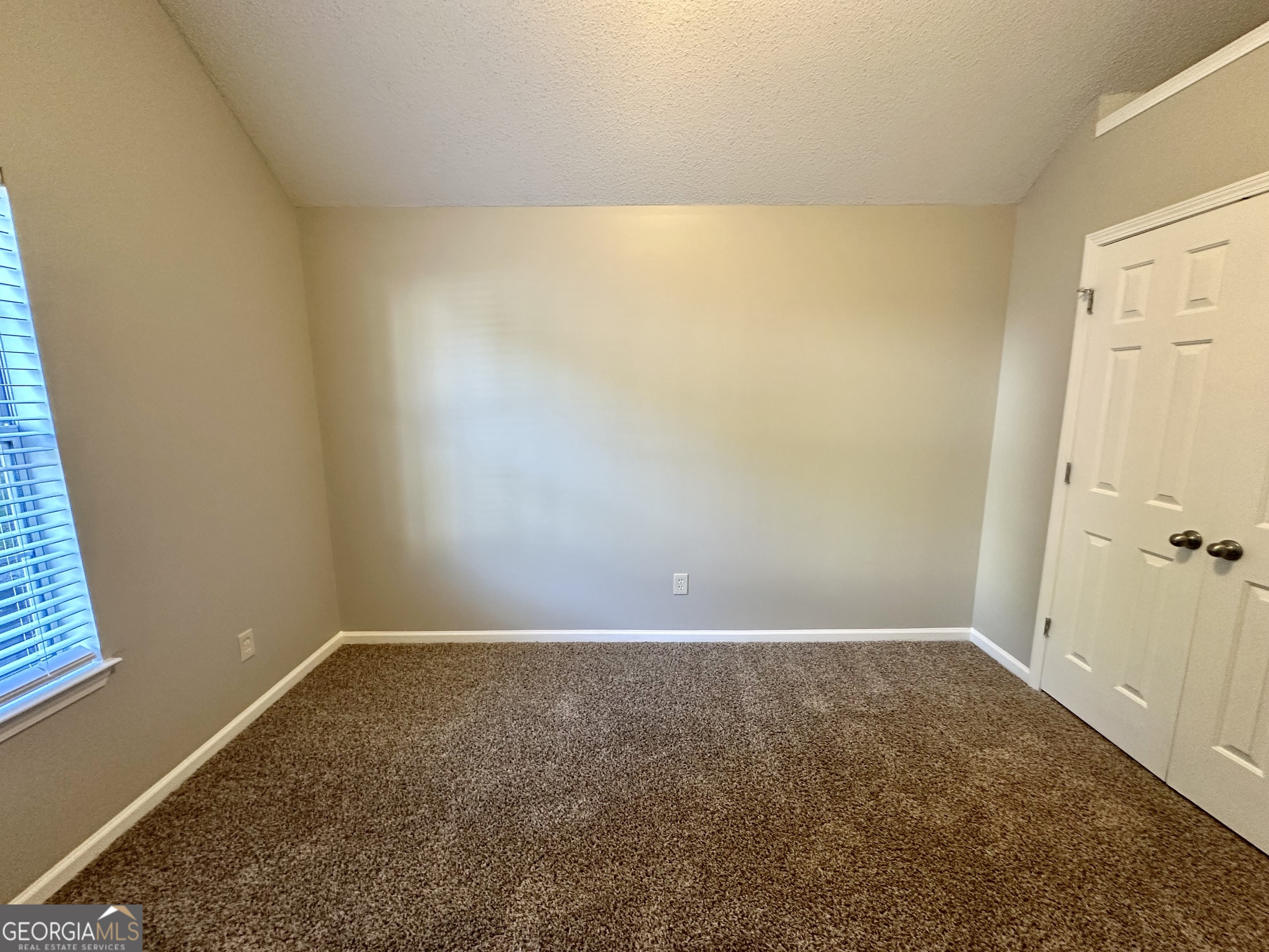 3763 Waldrop Hills Drive Decatur, GA 30034 - Photo 18 of 31 a view of an empty room