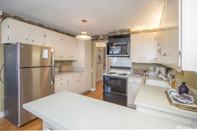 $825,000 | 5080 Diamond Heights Boulevard, Unit A, San Francisco, CA 94131