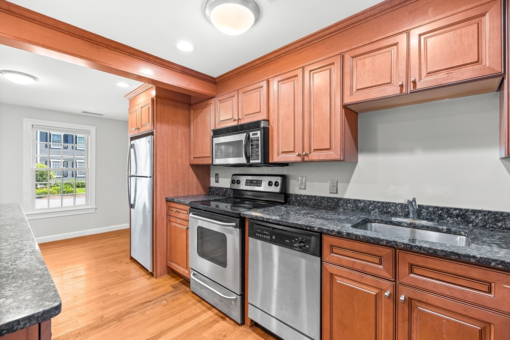 88 Jericho Road, Unit 88 Weston, MA 02493 - Photo 6 of 18