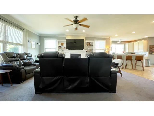 $470,000 | 737 Mulberry Lane, Tipton, IN 46072