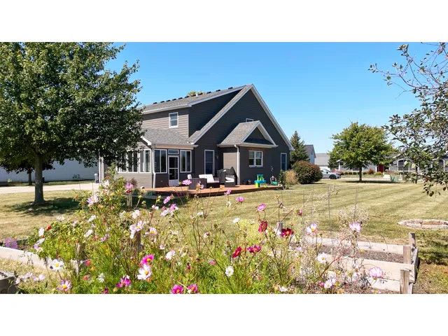 $470,000 | 737 Mulberry Lane, Tipton, IN 46072