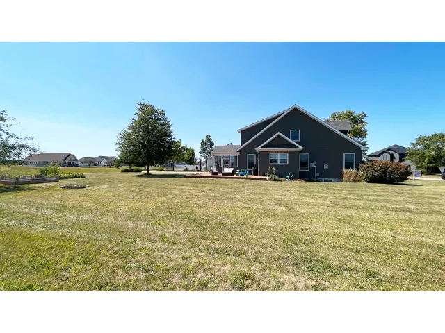 $470,000 | 737 Mulberry Lane, Tipton, IN 46072