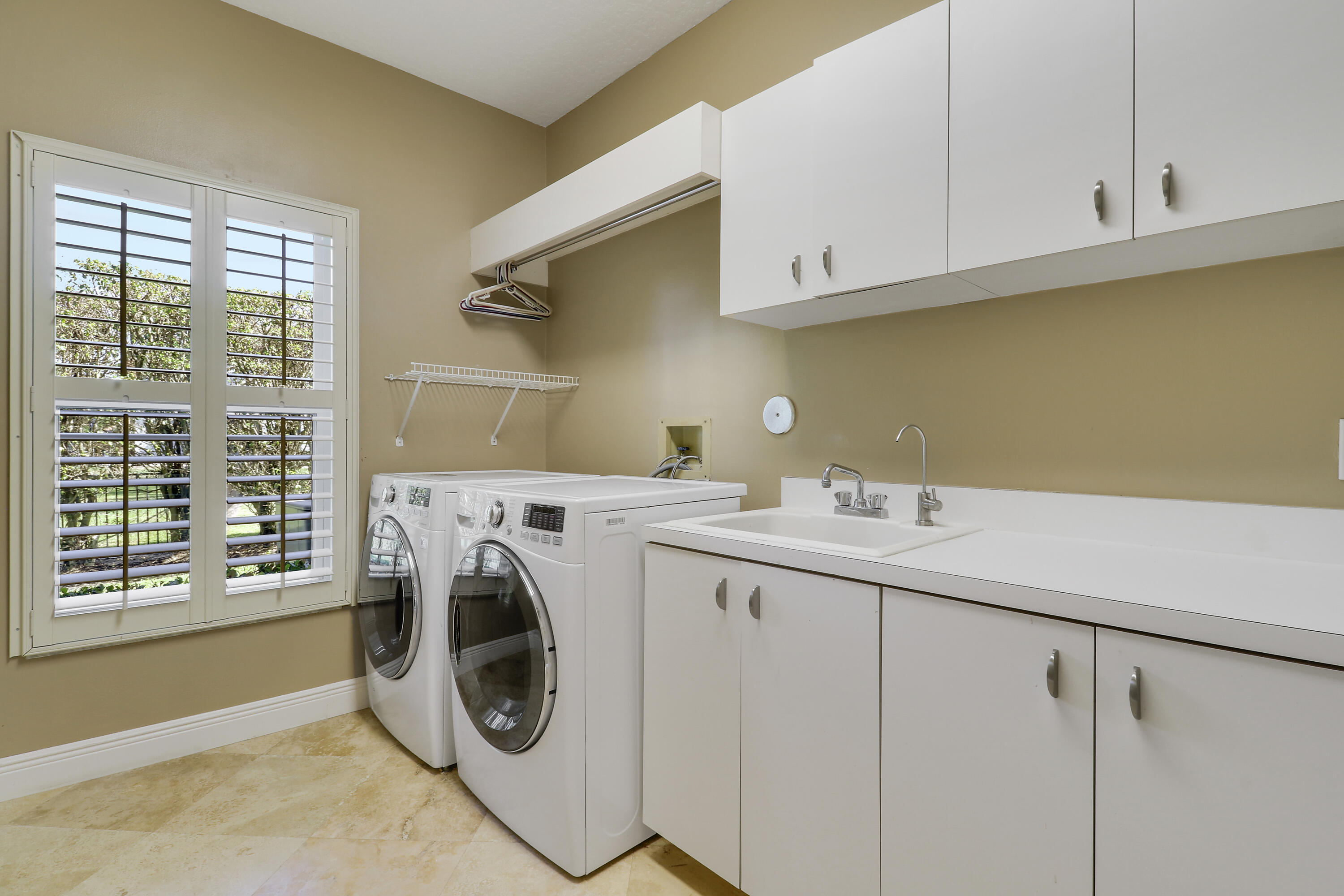 5213 Desert Vixen Road Palm Beach Gardens, FL 33418 - Photo 10 of 28 House laundry