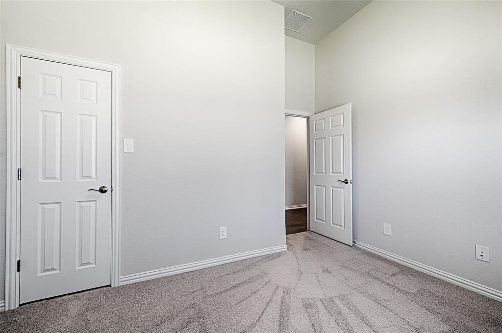 1802 Ranch View Drive Cedar Hill, TX 75104 - Photo 14 of 35 Gallery Image 14