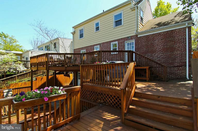 116 Rittenhouse Street Northeast Washington, DC 20011 - Photo 12 of 30 Exterior (Rear)