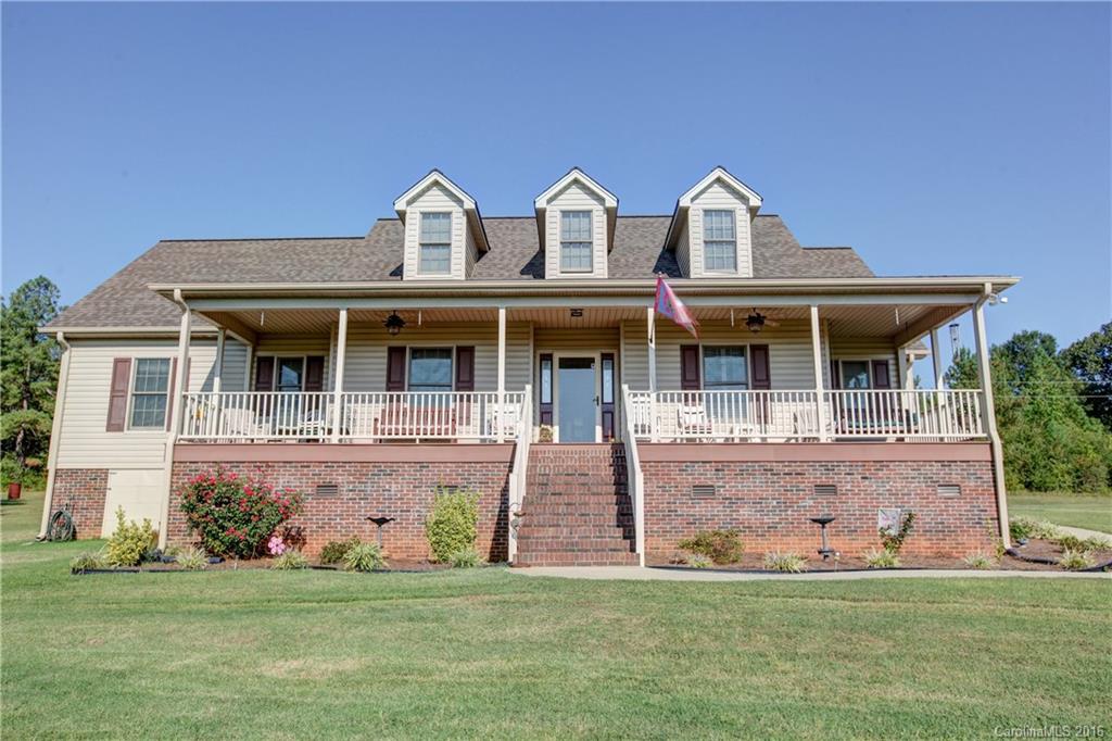 140 Red Yam Farm Road Dallas, NC 28034 - Photo 1 of 23 Gallery Image 1