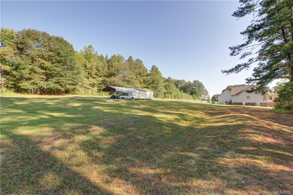 140 Red Yam Farm Road Dallas, NC 28034 - Photo 4 of 23 Gallery Image 4