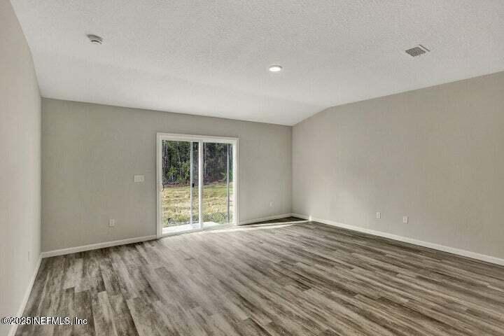 4313 Dalry Drive Jacksonville, FL 32246 - Photo 5 of 26 Stock Photo