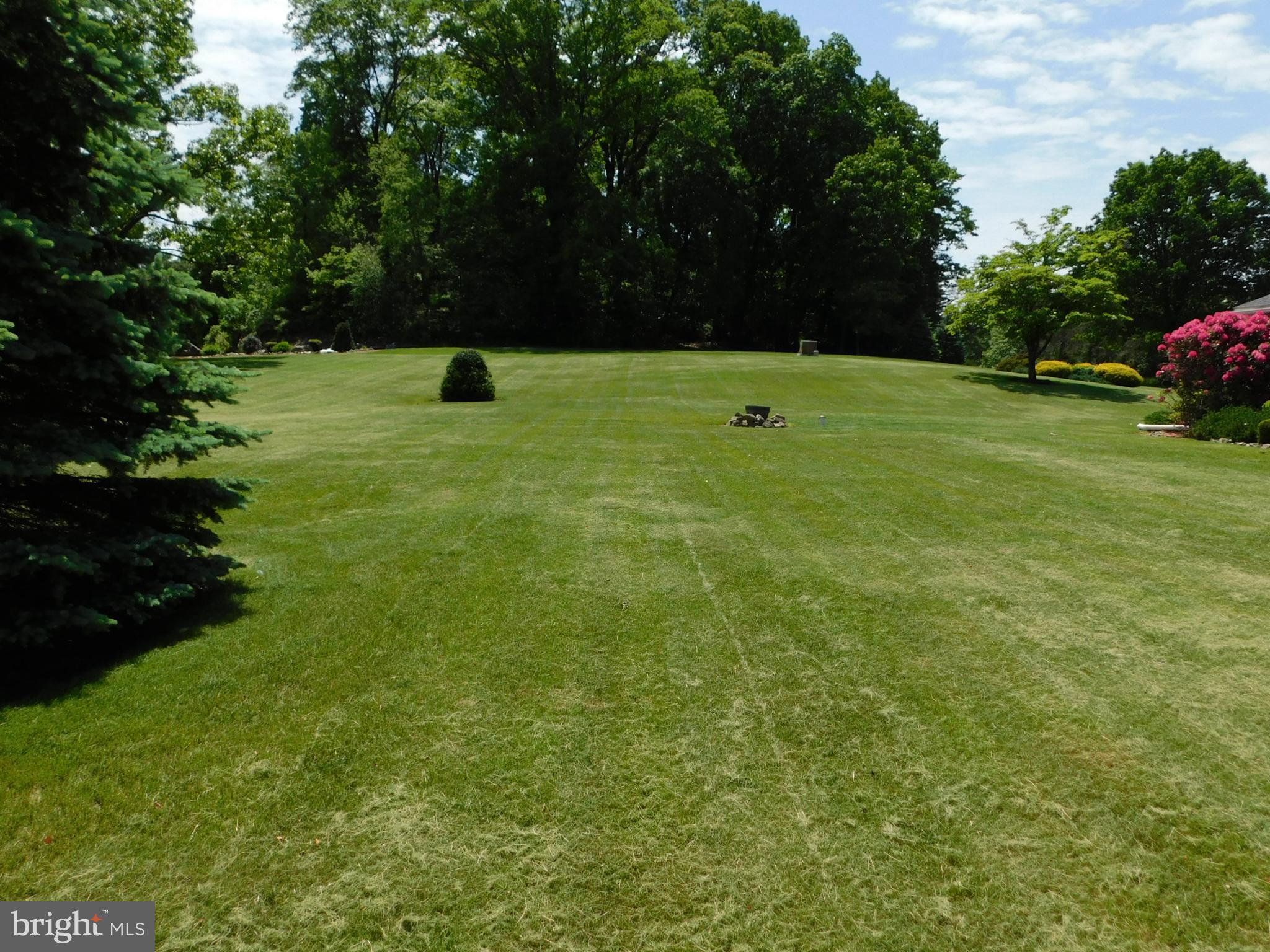 216 Anthonys Mill Road Bechtelsville, PA 19505 - Photo 6 of 51 Gallery Image 6