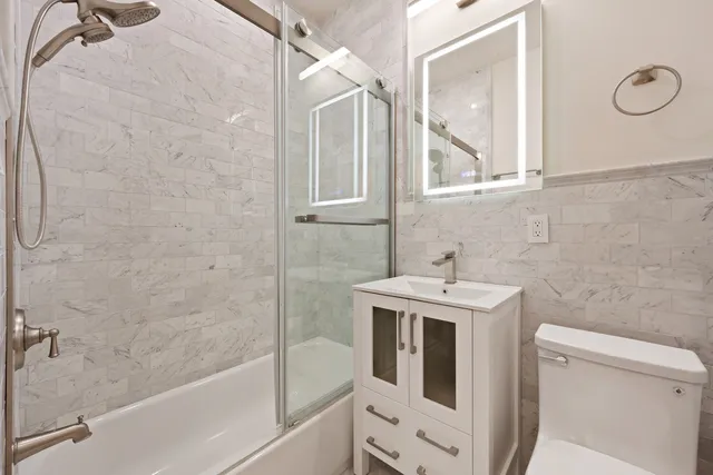 $749,000 | 6 West 71st Street, Unit 3A | Upper West Side