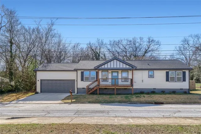 $320,000 | 3161 Stone Mountain Street Northwest, Covington, GA 30014