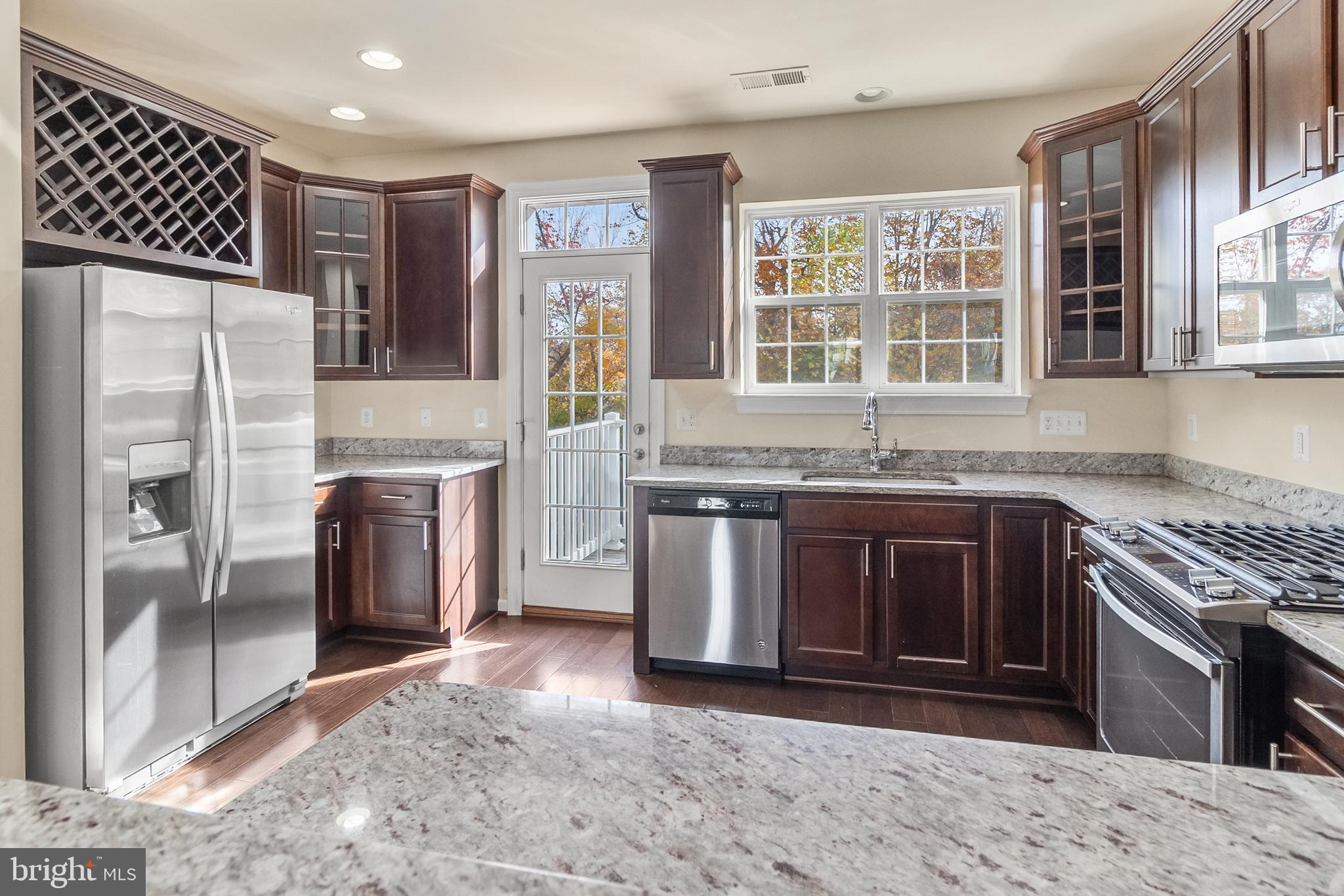 7394 Riding Meadow Way Manassas, VA 20111 - Photo 12 of 29