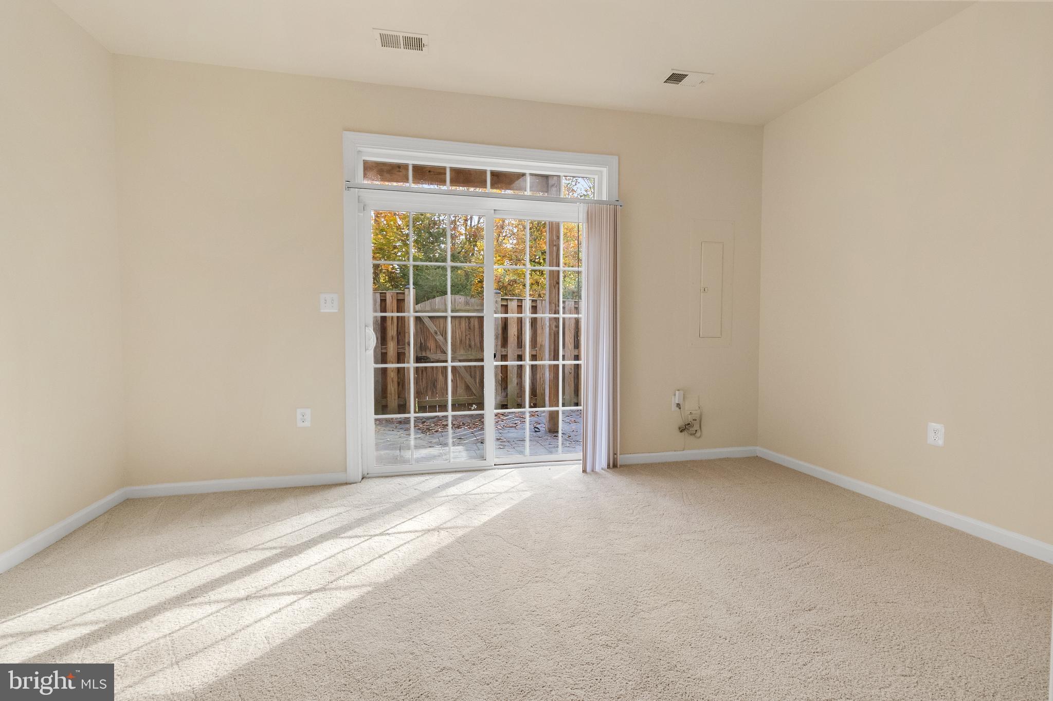 7394 Riding Meadow Way Manassas, VA 20111 - Photo 14 of 29