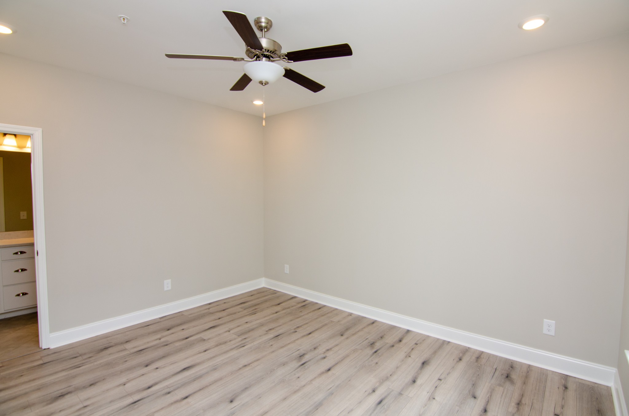 1027 June Wilde Ridge Spring Hill, TN 37174 - Photo 8 of 20