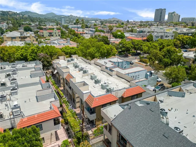 $4,695,000 | 1207 North Columbus Avenue, Glendale, CA 91202