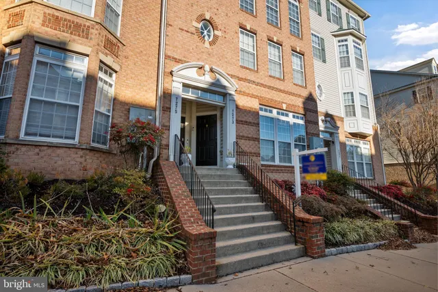 $455,000 | 7275 Elkridge Crossing Way, Elkridge, MD 21075