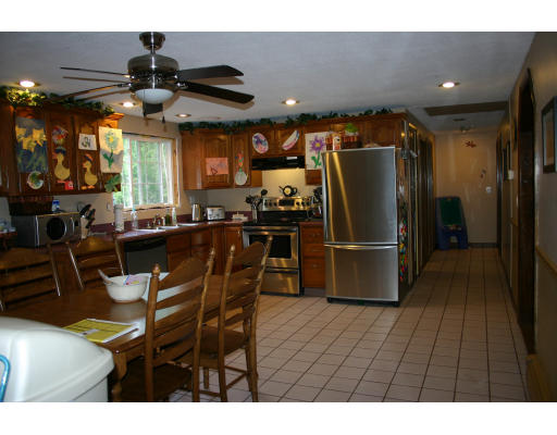 155 Ellis Road Westminster, MA 01473 - Photo 12 of 28