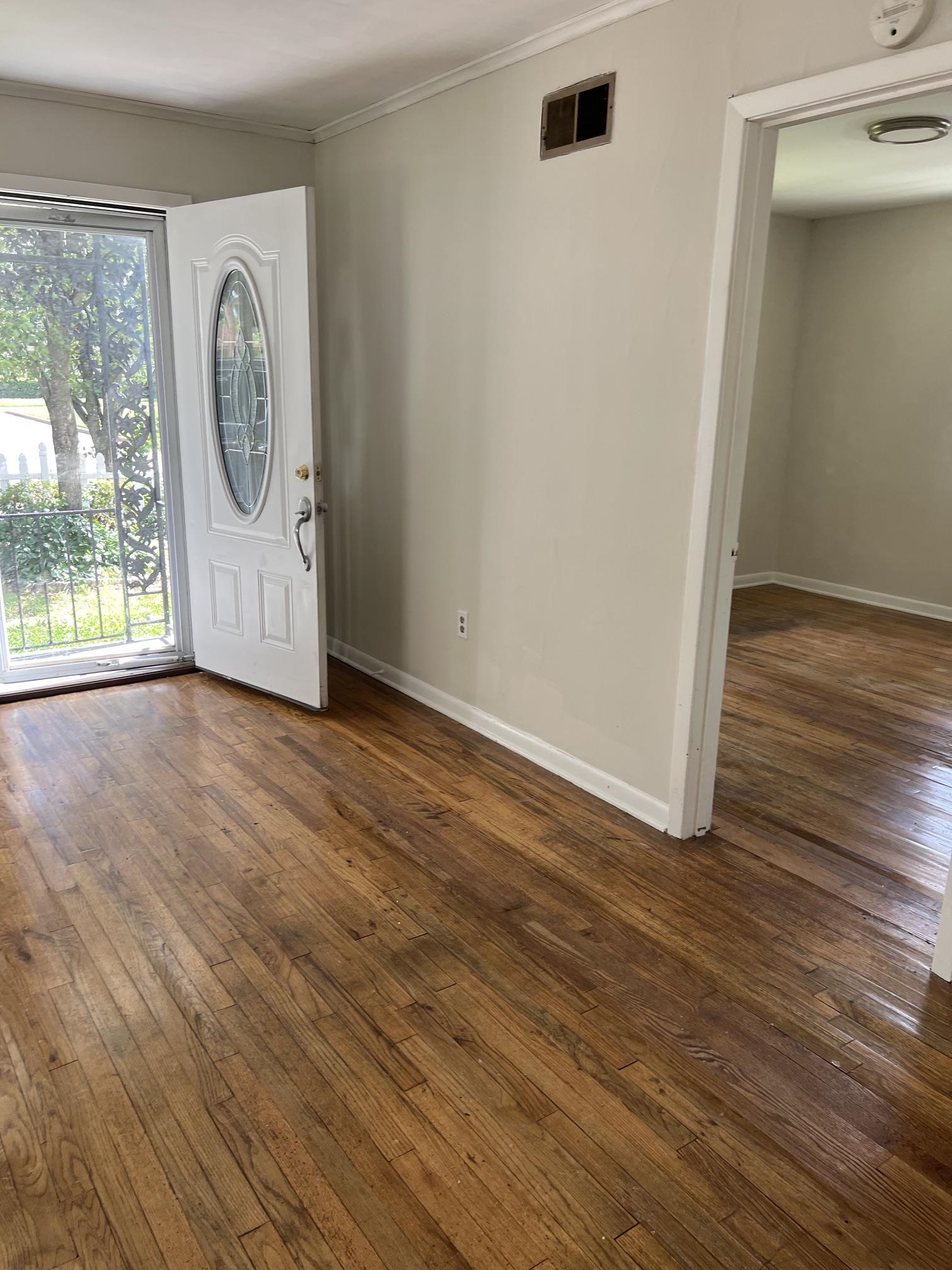518 Harris Street Collierville, TN 38017 - Photo 3 of 13 Hardwood flooring throughout the interior