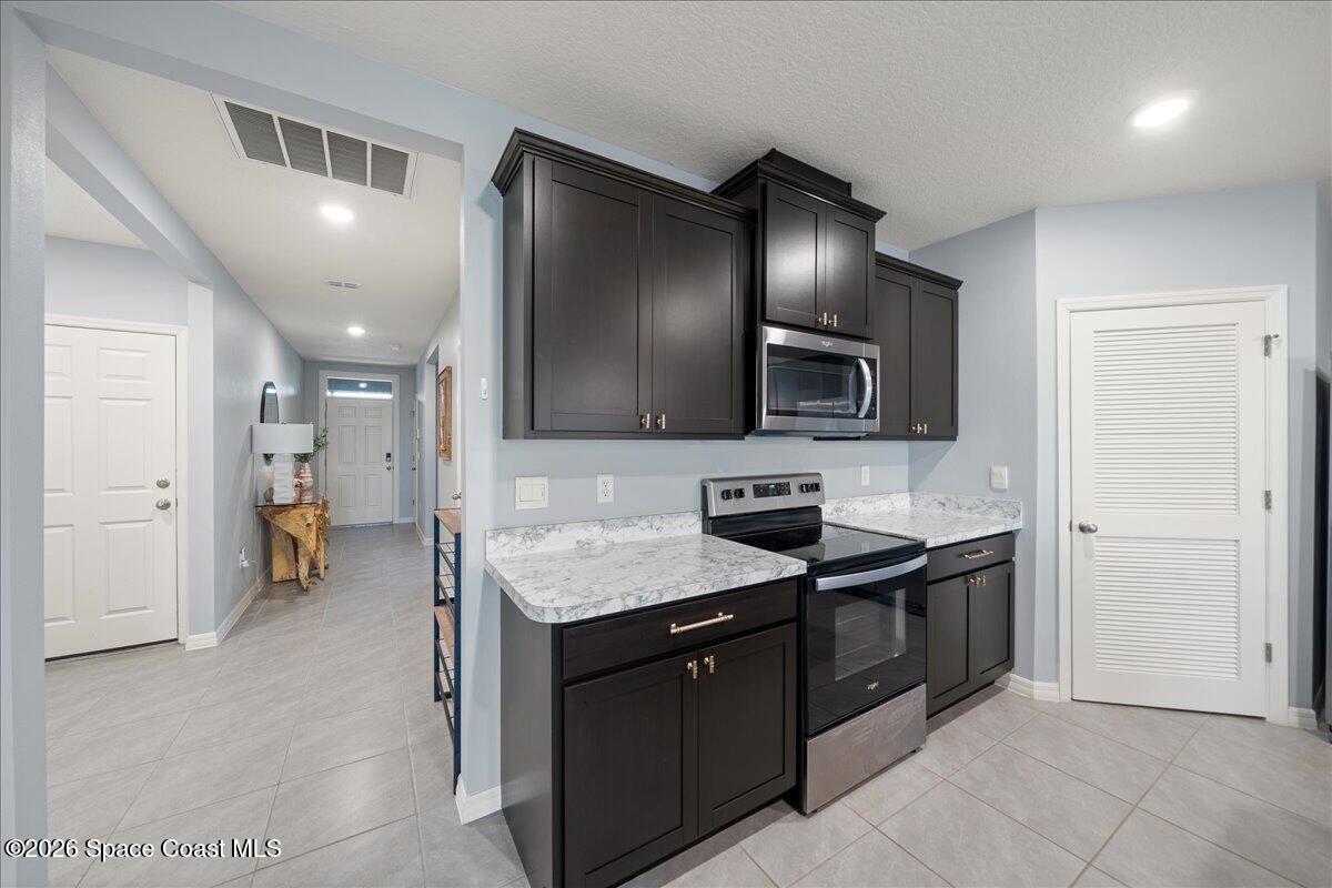 926 Trinity Street Rockledge, FL 32955 - Photo 11 of 56 12-Kitchen