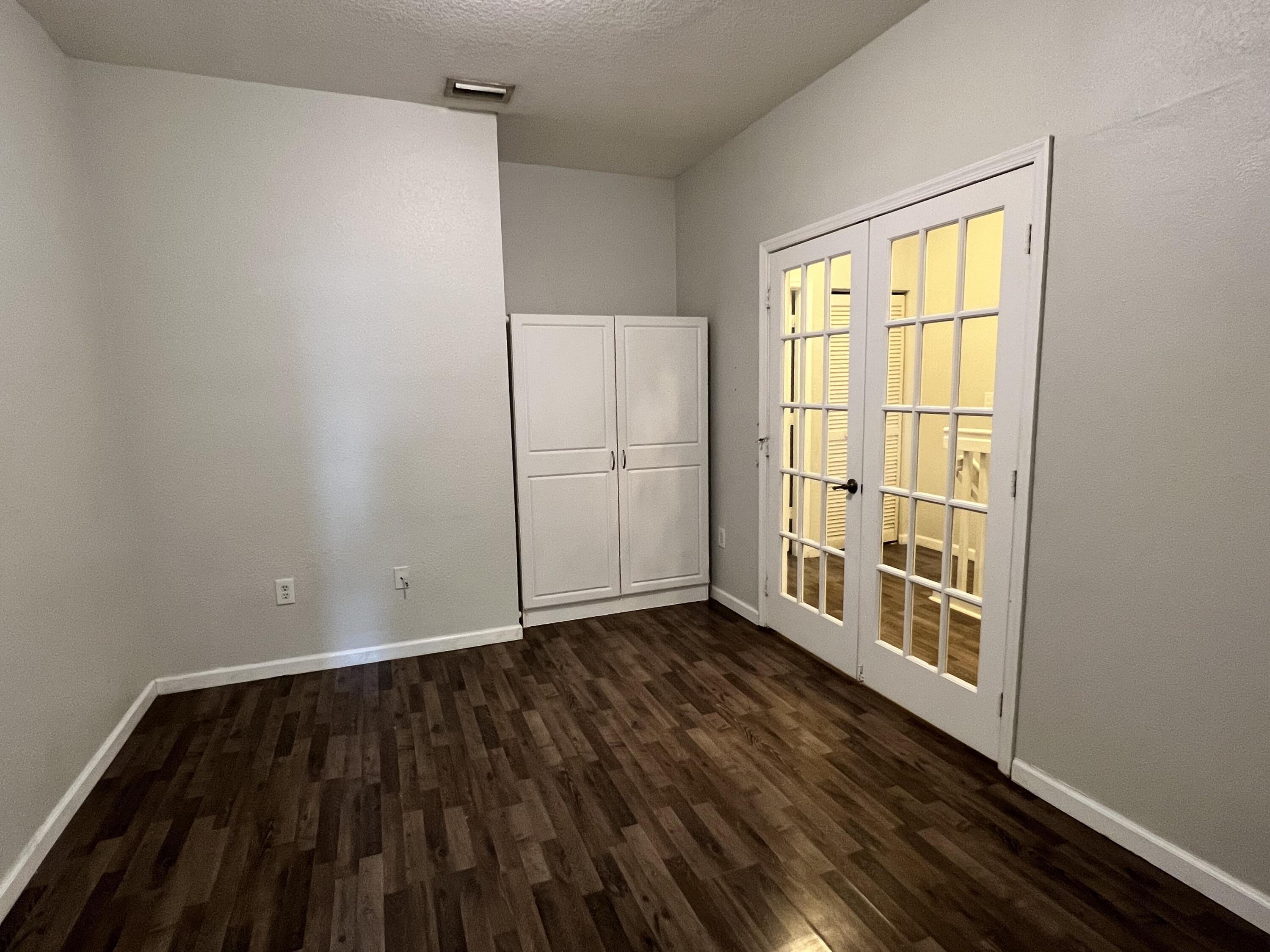 570 St Tropez Lane Margate, FL 33068 - Photo 29 of 33 34