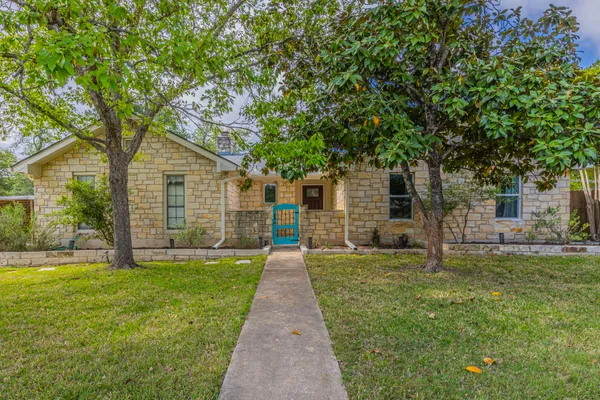 $475,000 | 3900 Aero Drive, Georgetown, TX 78628