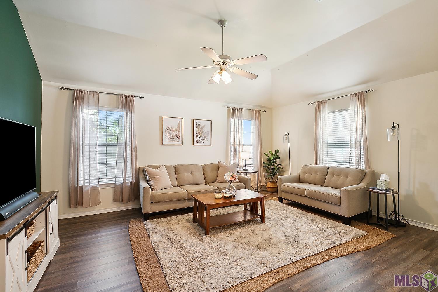310 Edgehaven Drive Baton Rouge, LA 70810 - Photo 3 of 15