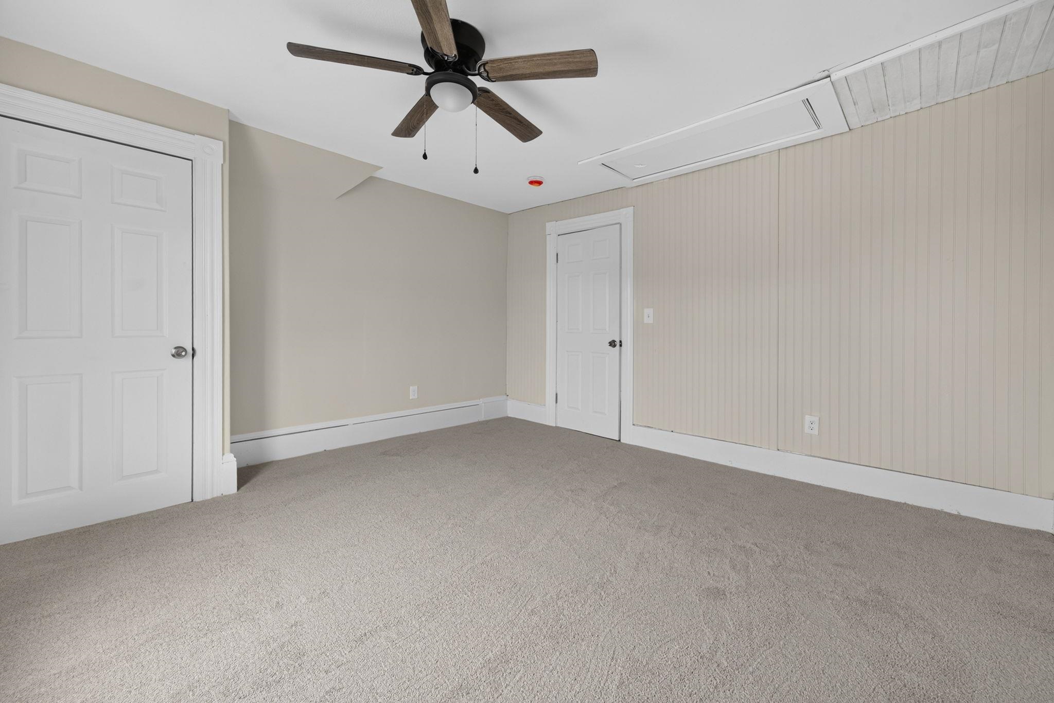 383 Wilson Street Manchester, NH 03103 - Photo 24 of 37
