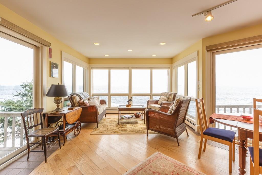 67 Cliff Road New Harbor, ME 04554 - Photo 14 of 28 Photo