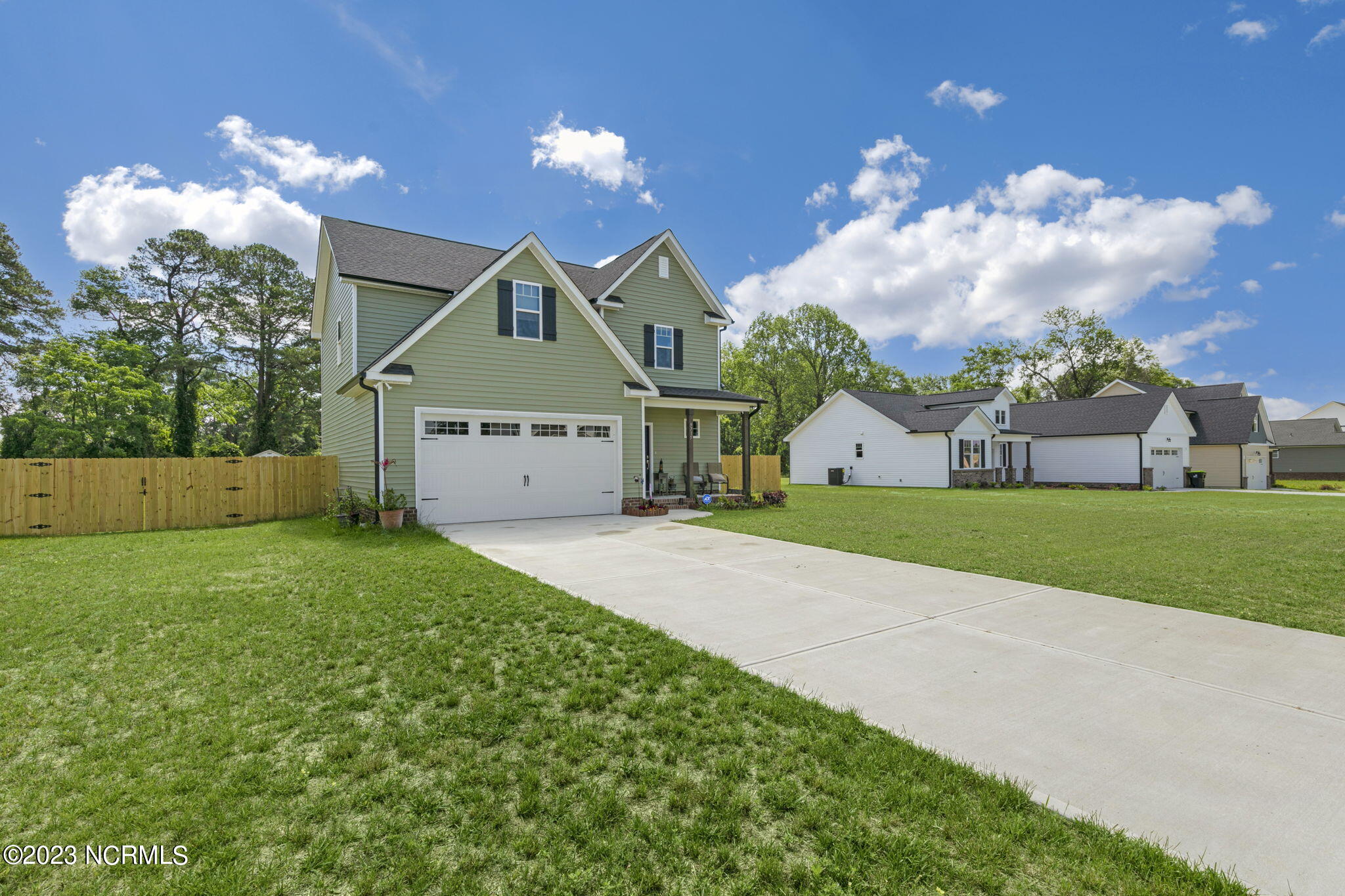 9715 Chapman Road Bailey, NC 27807 - Photo 3 of 40 3-web-or-mls-9715-chapman-rd-bailey-nc-u