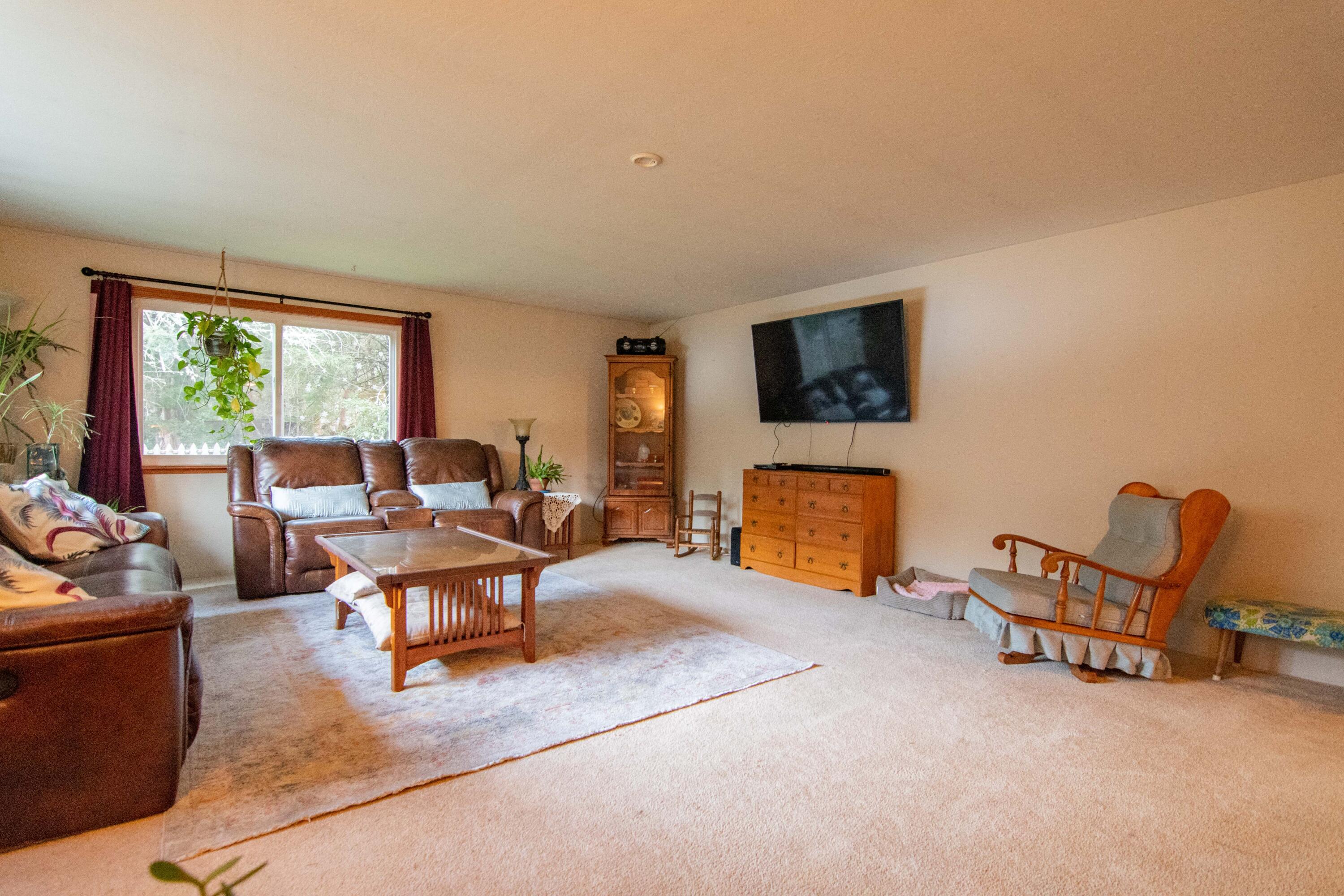 4366 Thompson Creek Road Selma, OR 97538 - Photo 18 of 36 Thompson Crk-58