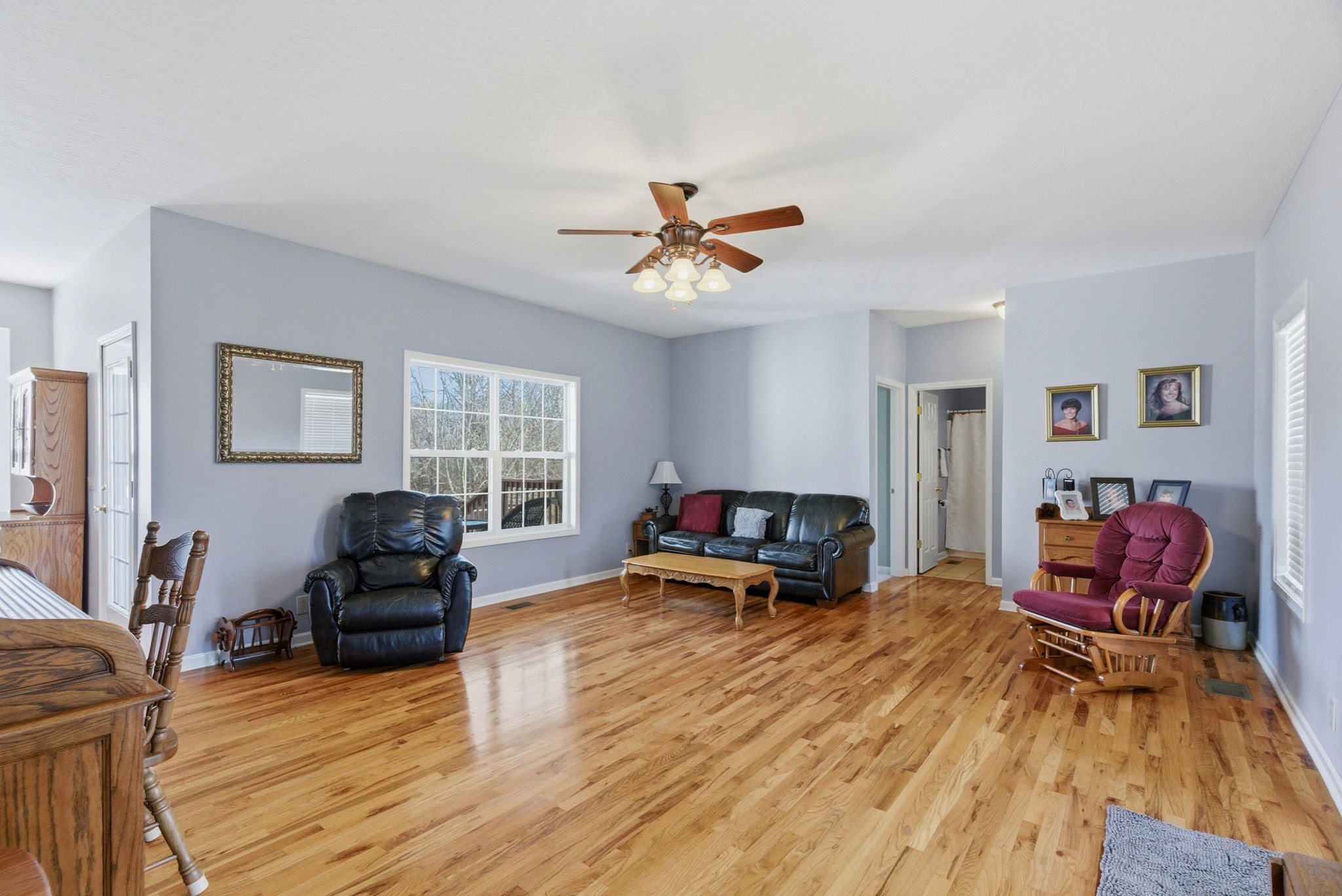 4357 Airport Road Springfield, TN 37172 - Photo 3 of 49 a living room with furniture and a wooden floor