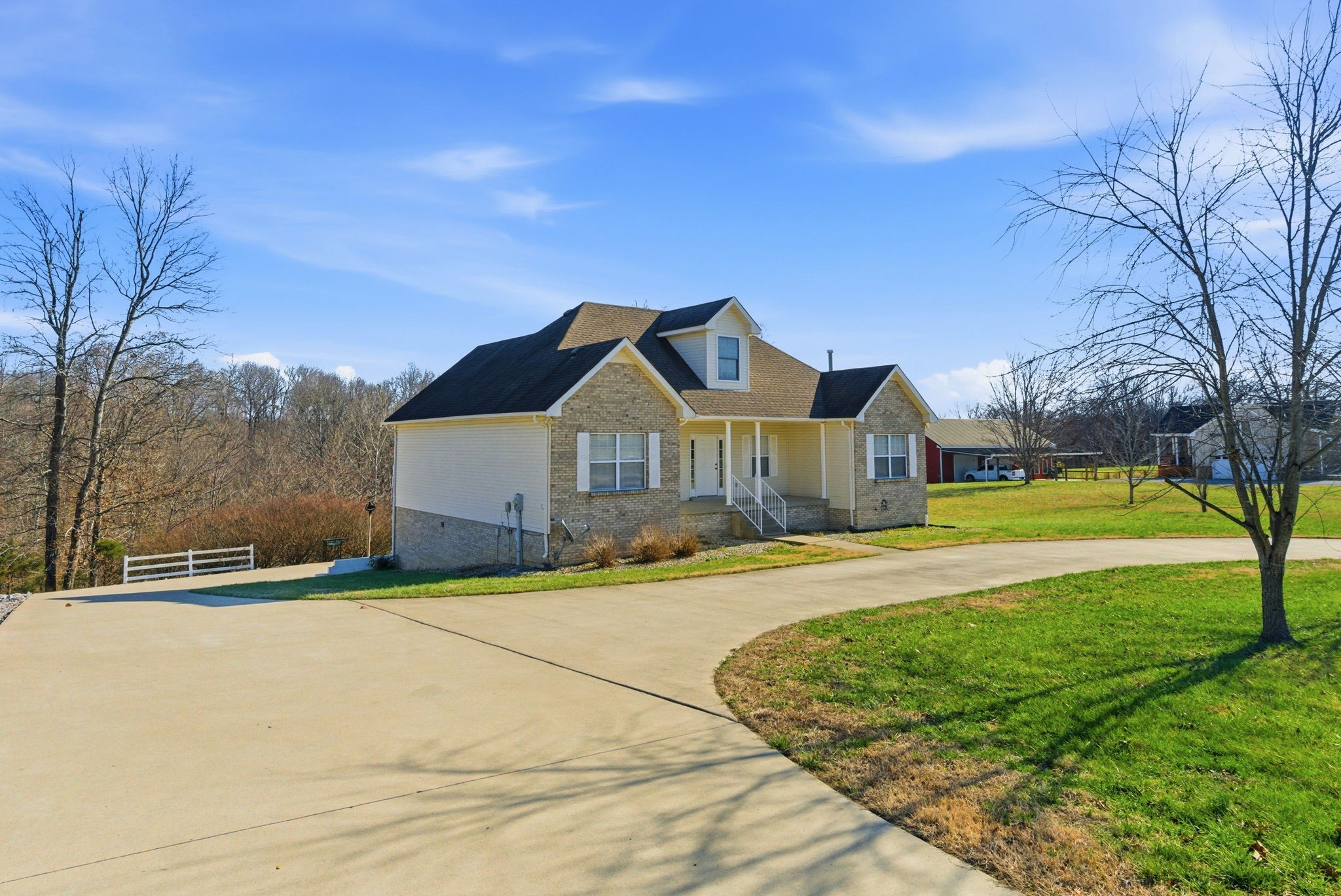 4357 Airport Road Springfield, TN 37172 - Photo 38 of 49 a front view of house with yard and tree in front of it