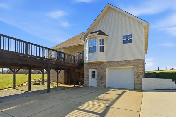 $429,900 | 4357 Airport Road, Springfield, TN 37172