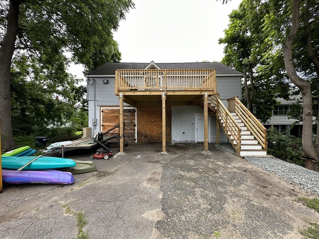 24 High Street Ware, MA 01082 - Photo 1 of 27 Gallery Image 1