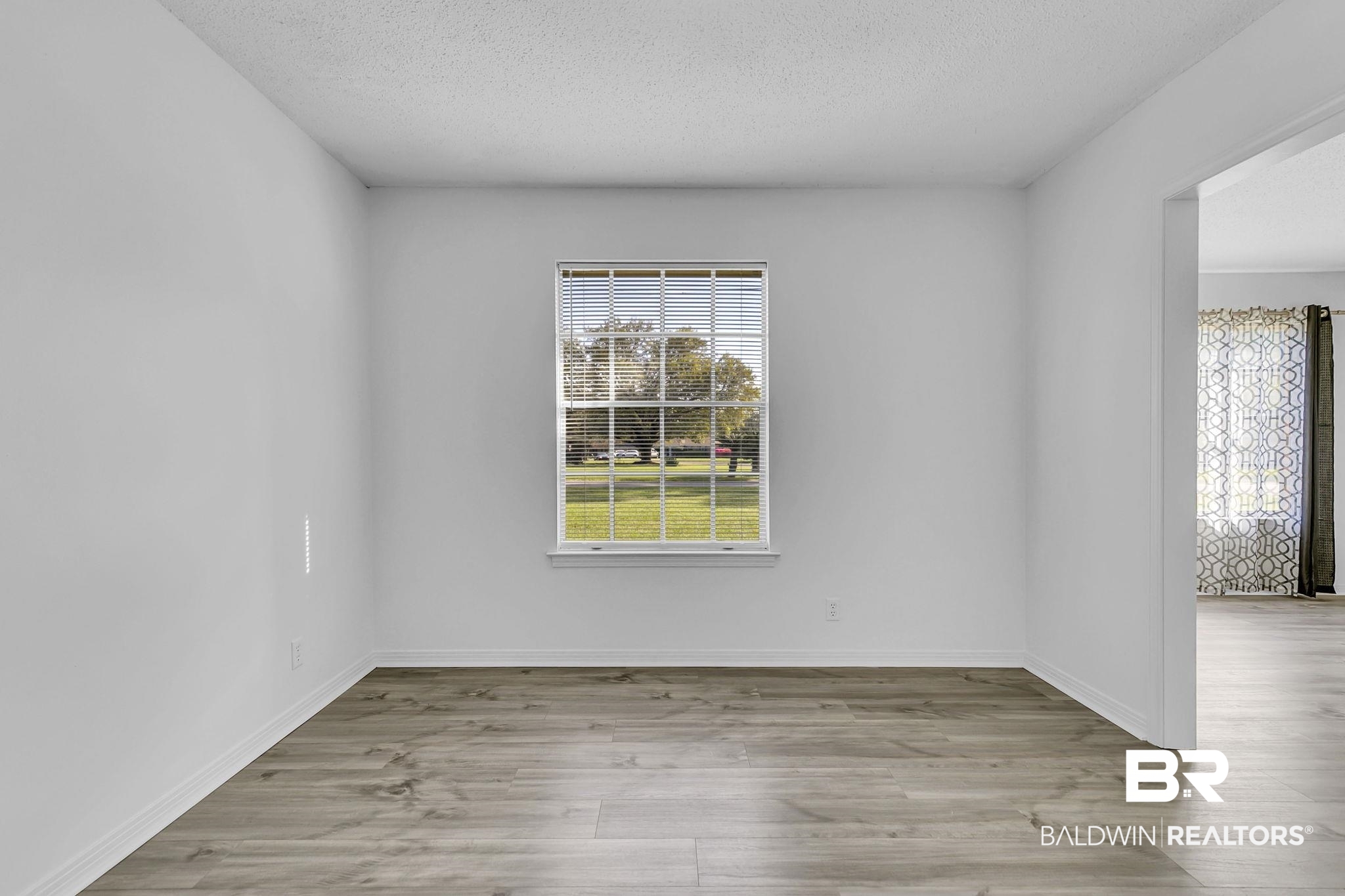 6580 Browder Drive Theodore, AL 36582 - Photo 14 of 36