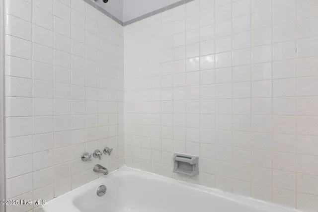 $309,000 | 406 Carole Drive, Jacksonville, NC 28540