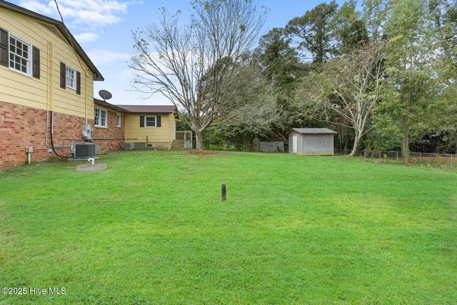 $309,000 | 406 Carole Drive, Jacksonville, NC 28540