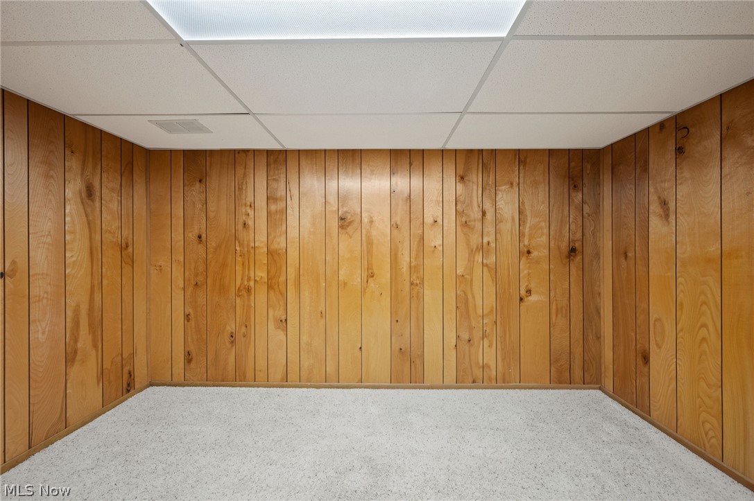 1515 Barlow Road Hudson, OH 44236 - Photo 25 of 31 Finished lower level bonus room--would make a great playroom or office.