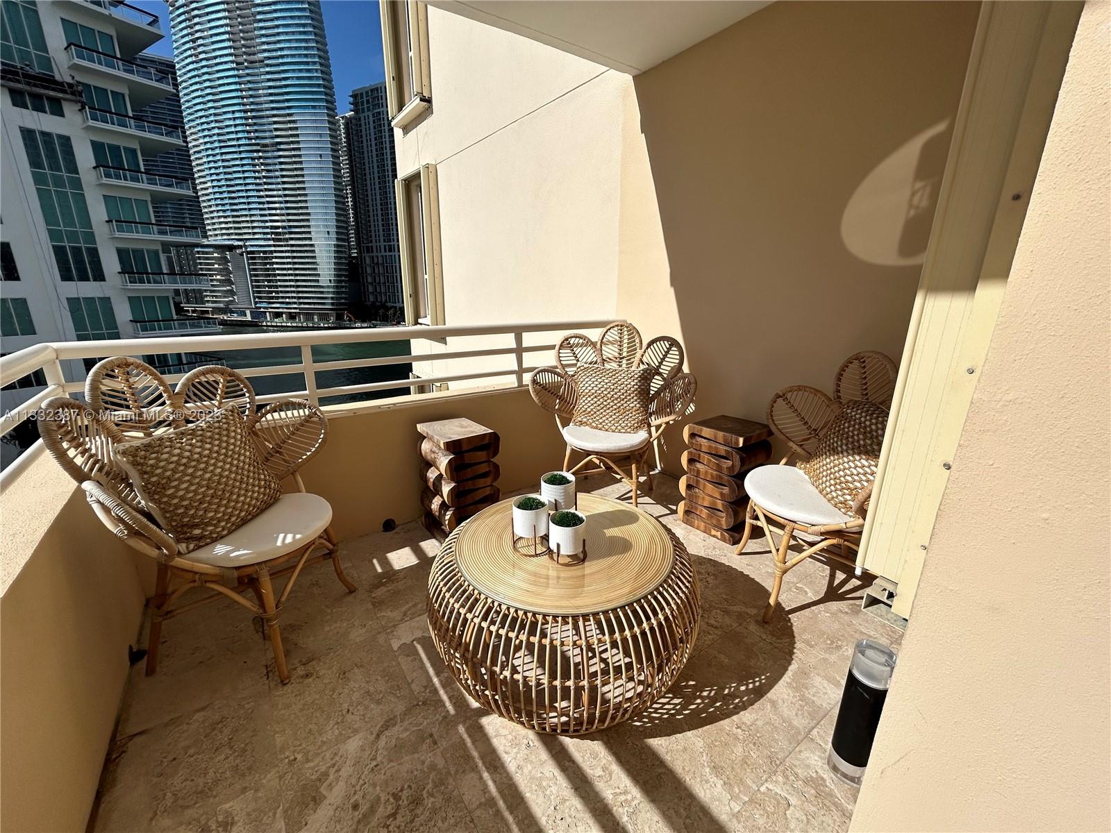 888 Brickell Key Drive, Unit 802 Miami, FL 33131 - Photo 17 of 42