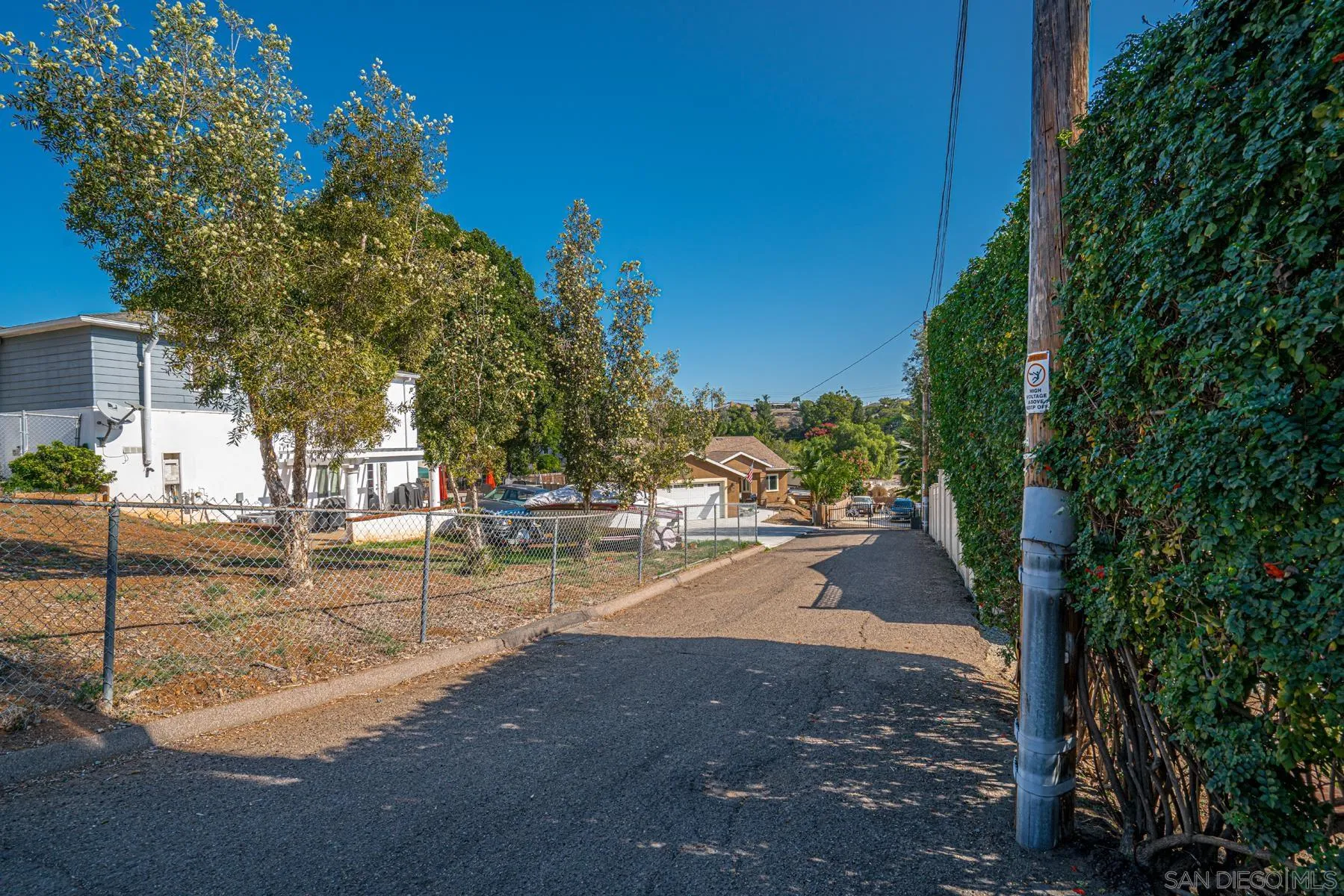 3247 Calavo Drive Spring Valley, CA 91978 - Photo 14 of 41 Gallery Image 14