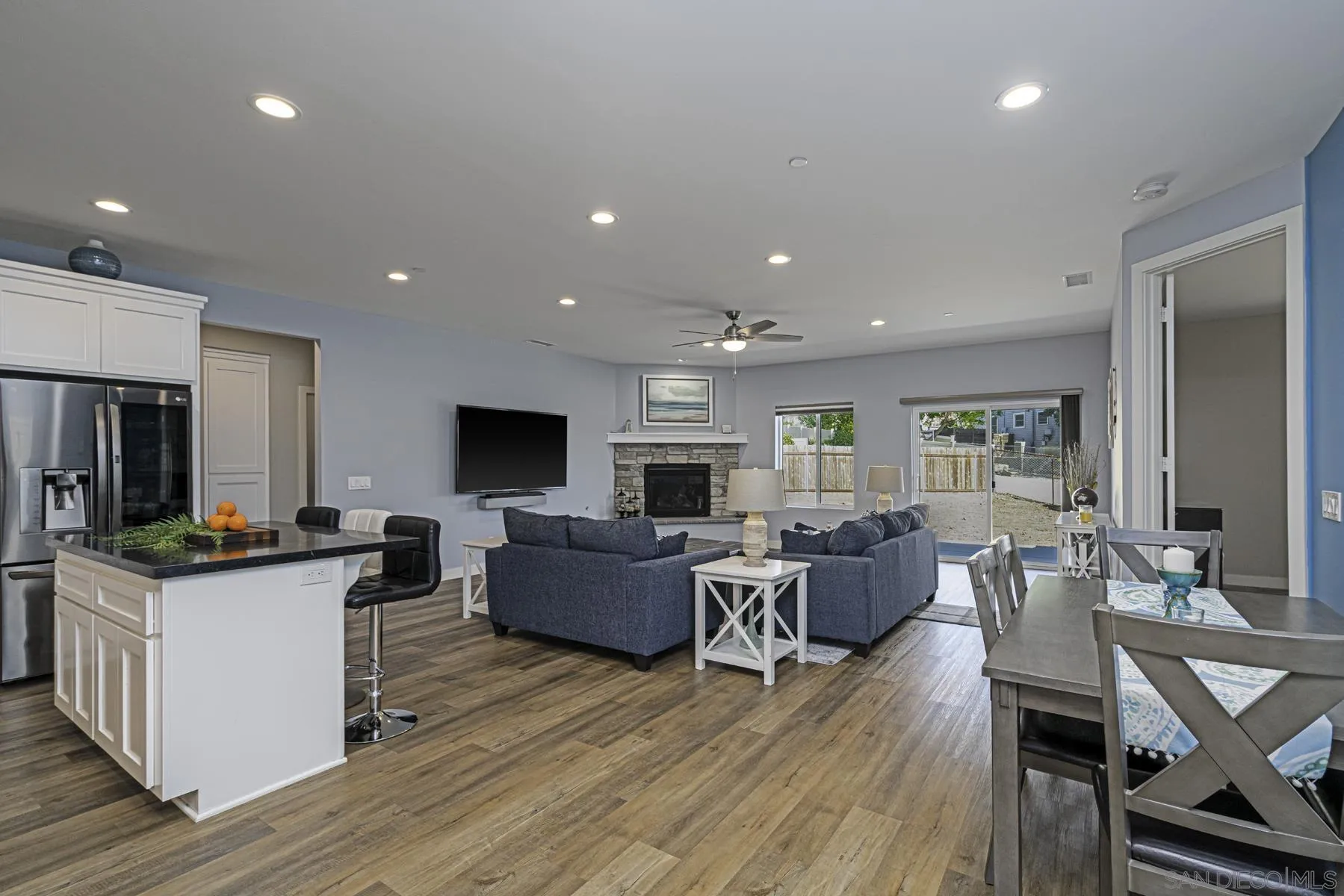 3247 Calavo Drive Spring Valley, CA 91978 - Photo 15 of 41 Gallery Image 15