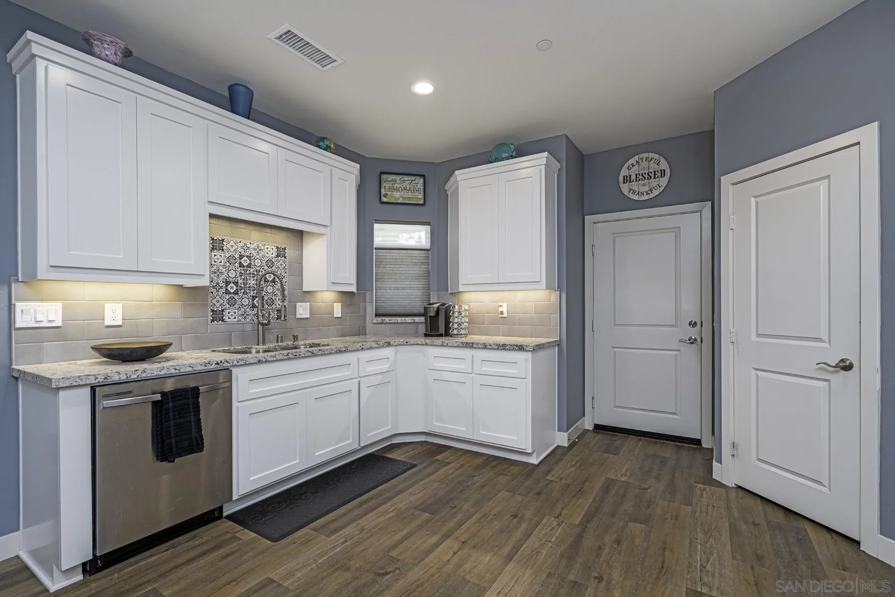 3247 Calavo Drive Spring Valley, CA 91978 - Photo 22 of 41 Gallery Image 22