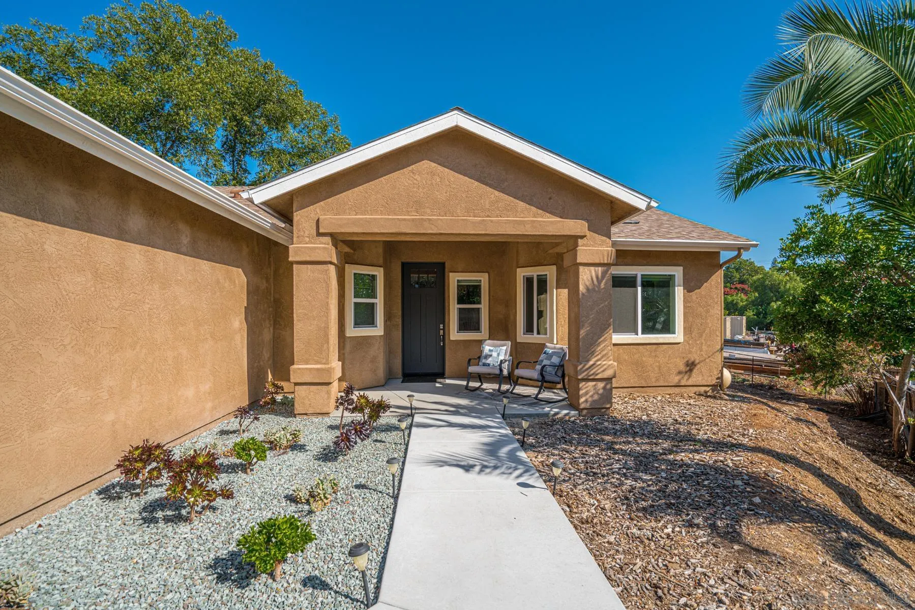 3247 Calavo Drive Spring Valley, CA 91978 - Photo 4 of 41 Gallery Image 4