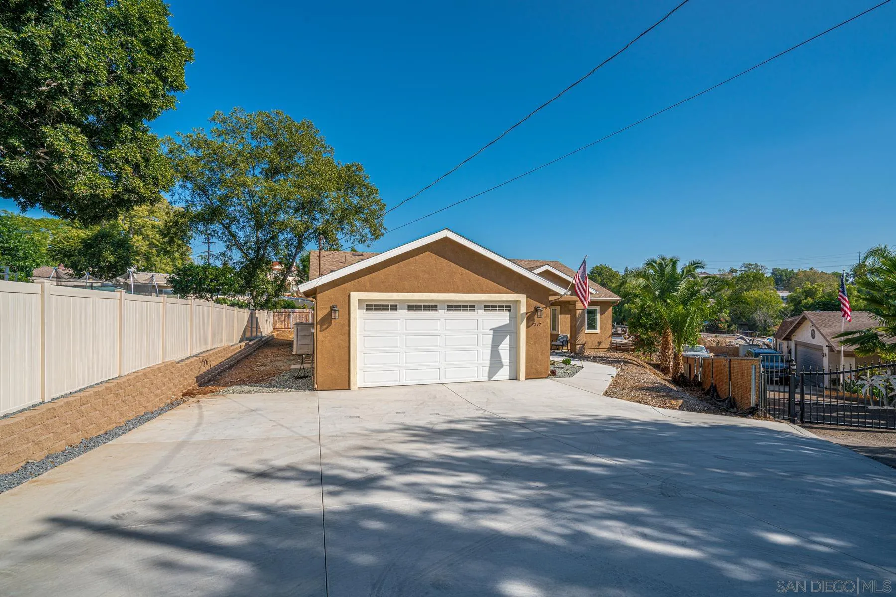 3247 Calavo Drive Spring Valley, CA 91978 - Photo 5 of 41 Gallery Image 5
