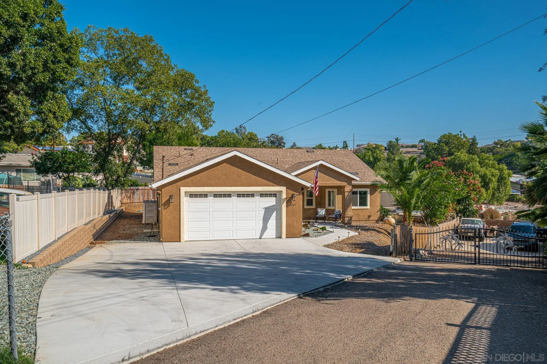 3247 Calavo Drive Spring Valley, CA 91978 - Photo 6 of 41 Gallery Image 6