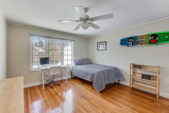 $1,595,000 | 909 Locust Road, Wilmette, IL 60091