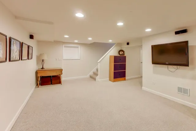 $1,595,000 | 909 Locust Road, Wilmette, IL 60091