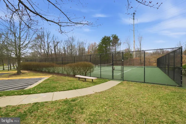 $709,000 | 6601 Lavinus Lane, Alexandria, VA 22315