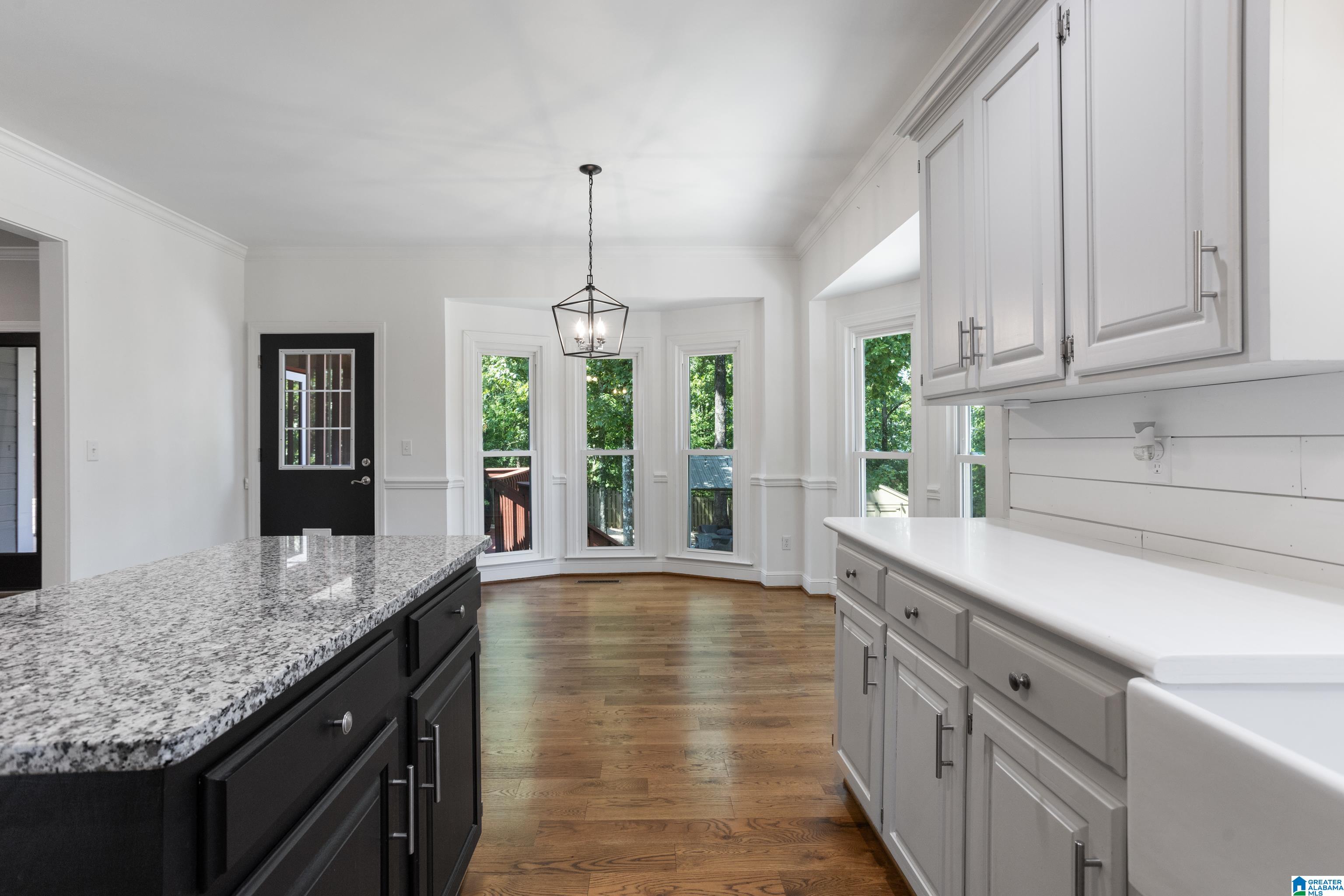 303 Newgate Court Alabaster, AL 35007 - Photo 16 of 76